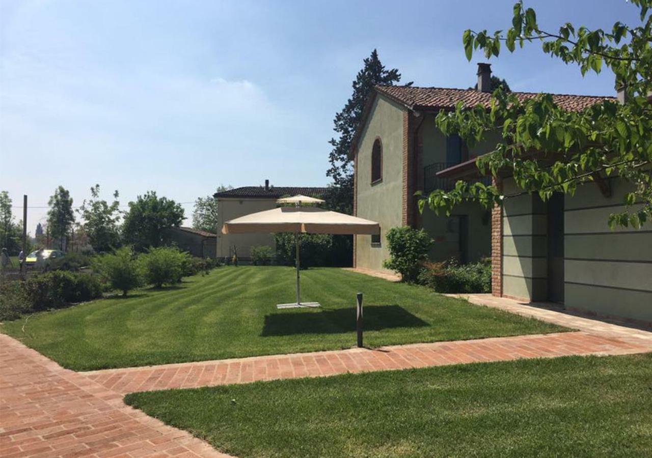 Agriturismo Bassanine Monticelli dʼOngina Extérieur photo